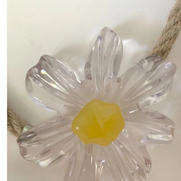 Zara Rope Resin Yellow Daisy Flower Necklace NEW WITH TAG! - Picture 5 of 5